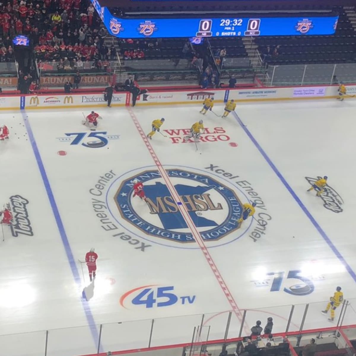 The best hair at the Minnesota boys' high school hockey tournament - ESPN