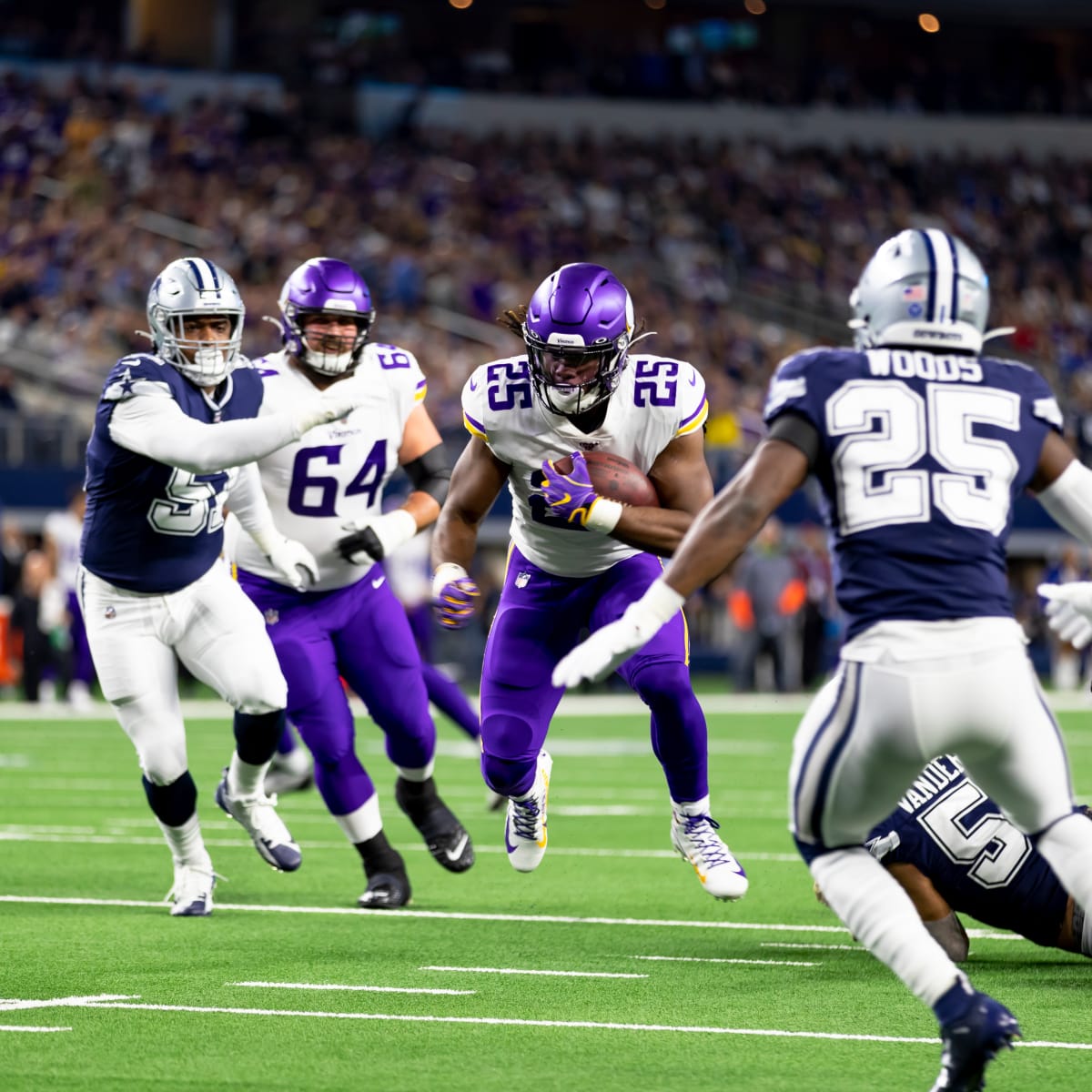 Vikings Reveal Primetime Purple Uniforms vs. Cowboys