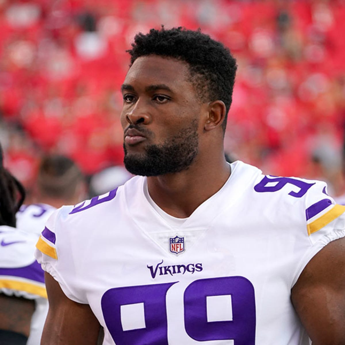 Report: Vikings planning to keep Danielle Hunter - Bring Me The News