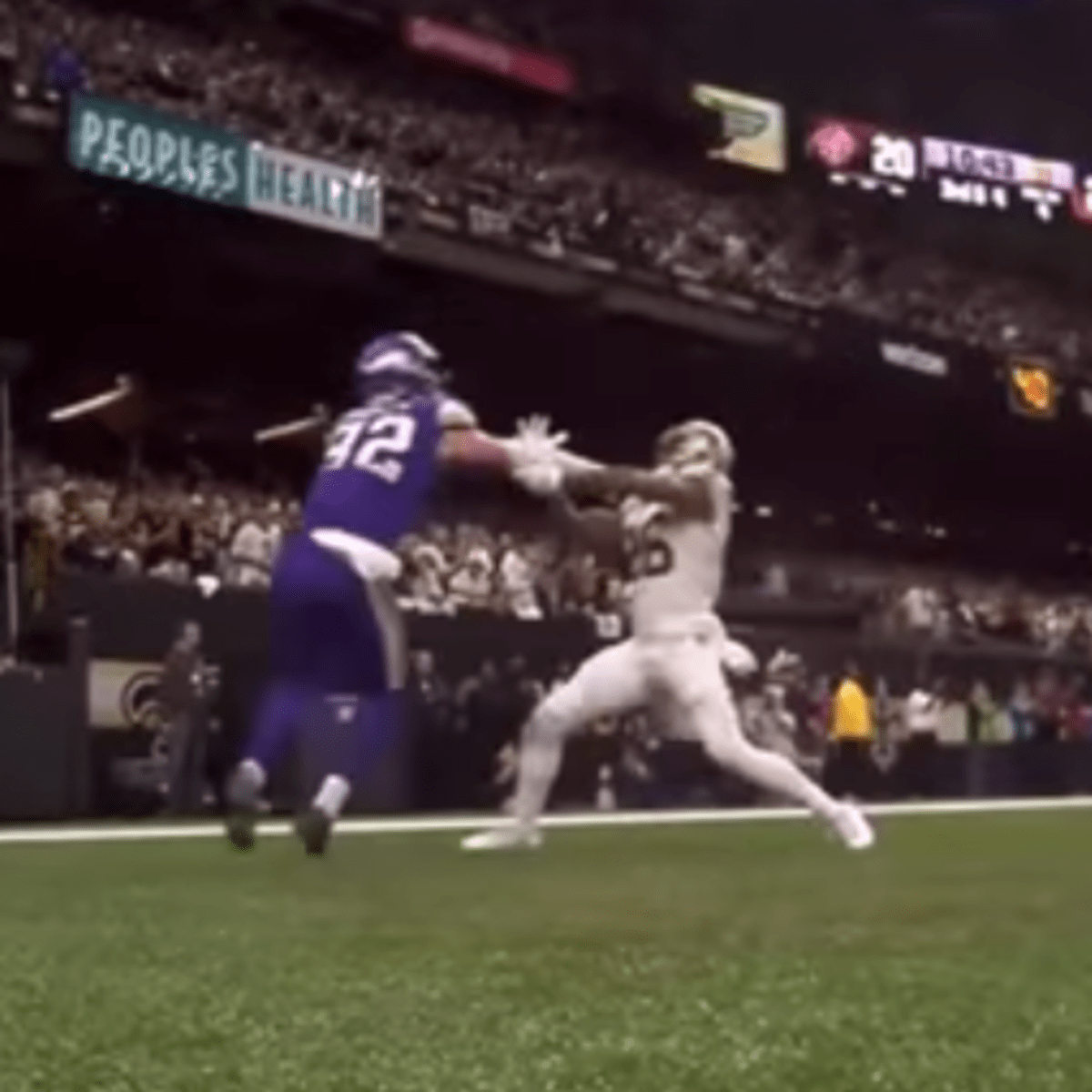 Vikings stun Saints with last-second TD to advance to NFC