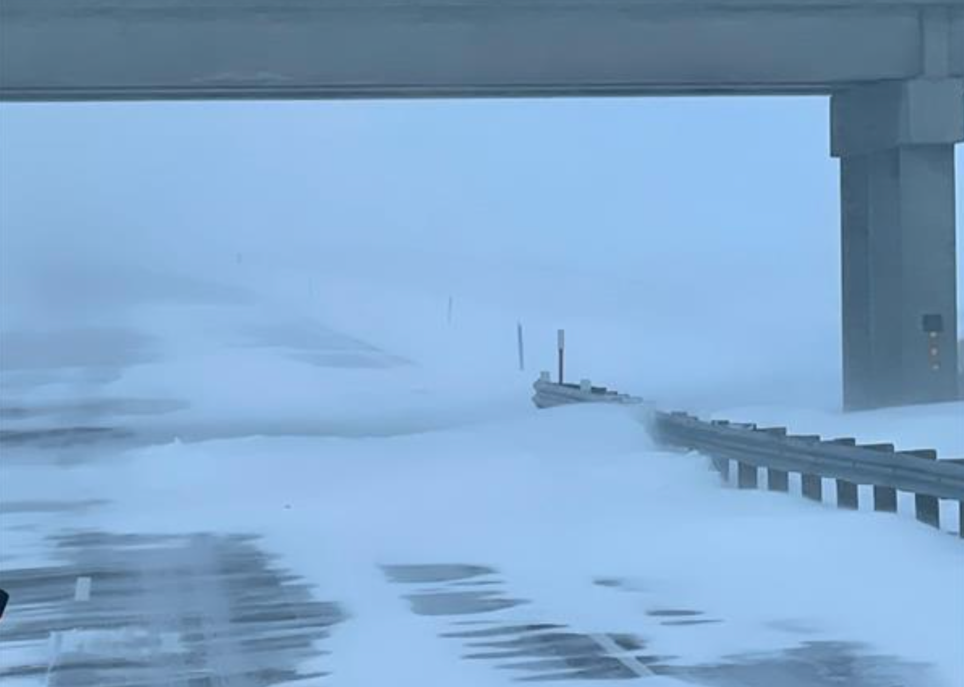 Blizzard pulverizing North Dakota: Roads closed, crazy snow totals - Bring  Me The News