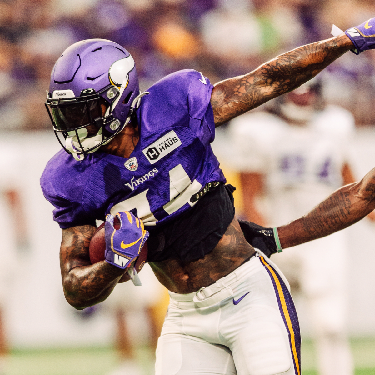 Vikings place tight end Irv Smith Jr. on injured reserve