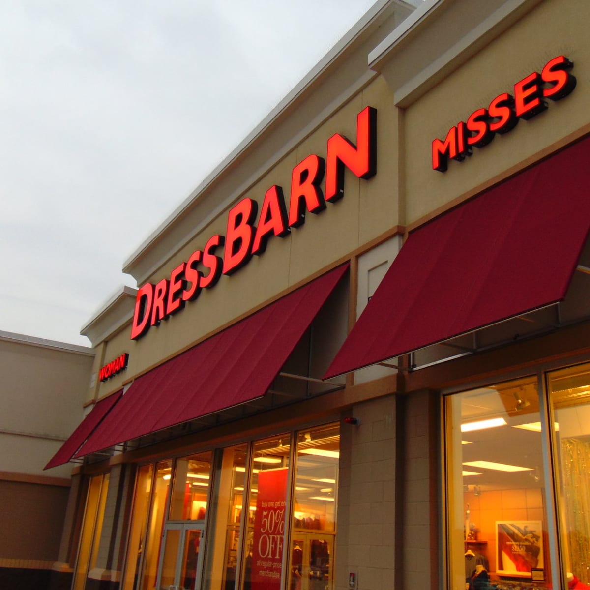 Dressbarn closing stores discount locations