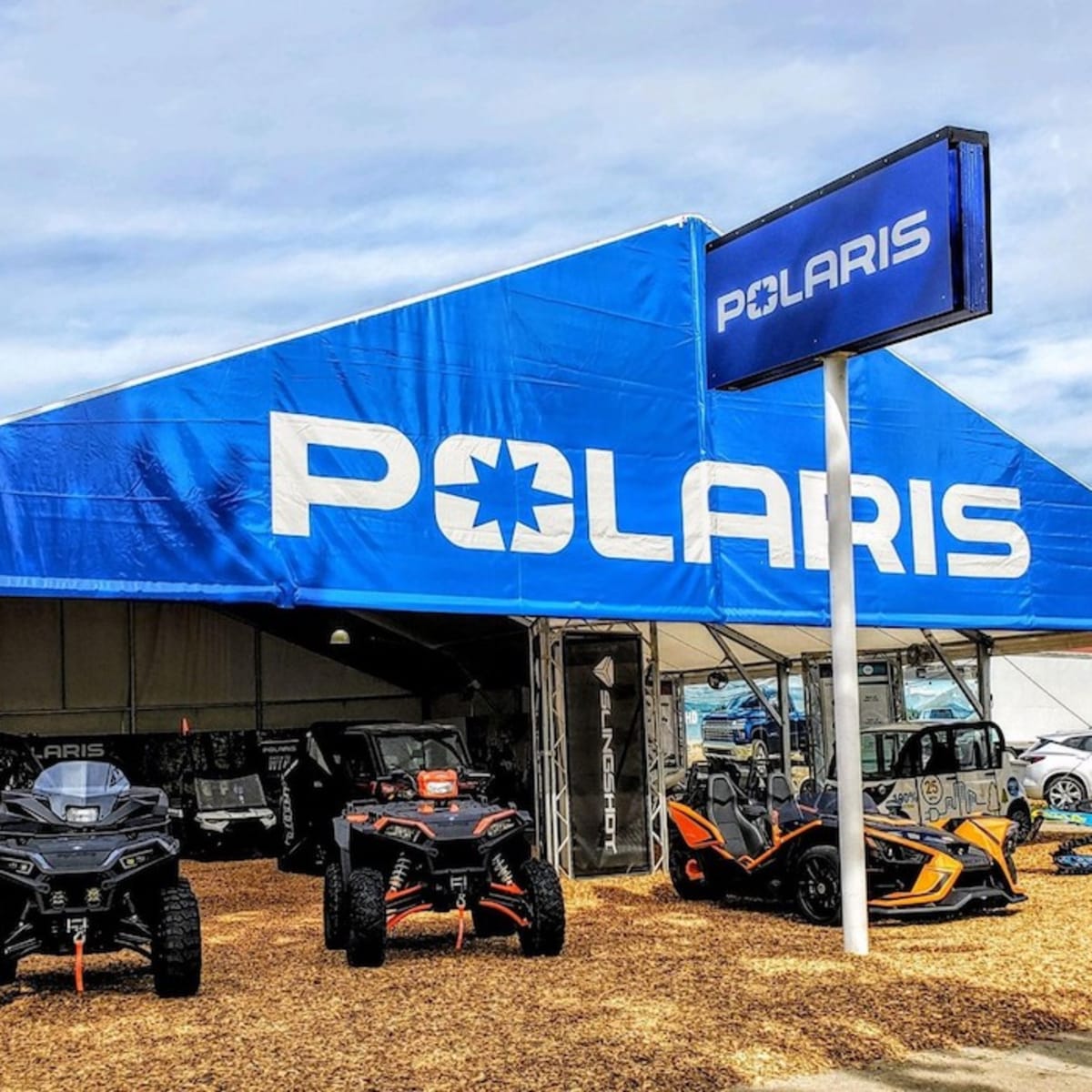 Polaris store store tent