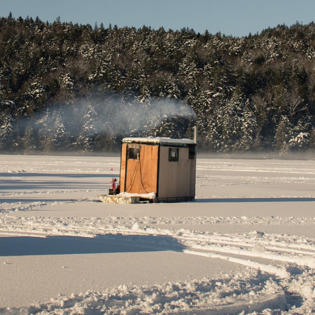 Ice online house fishing