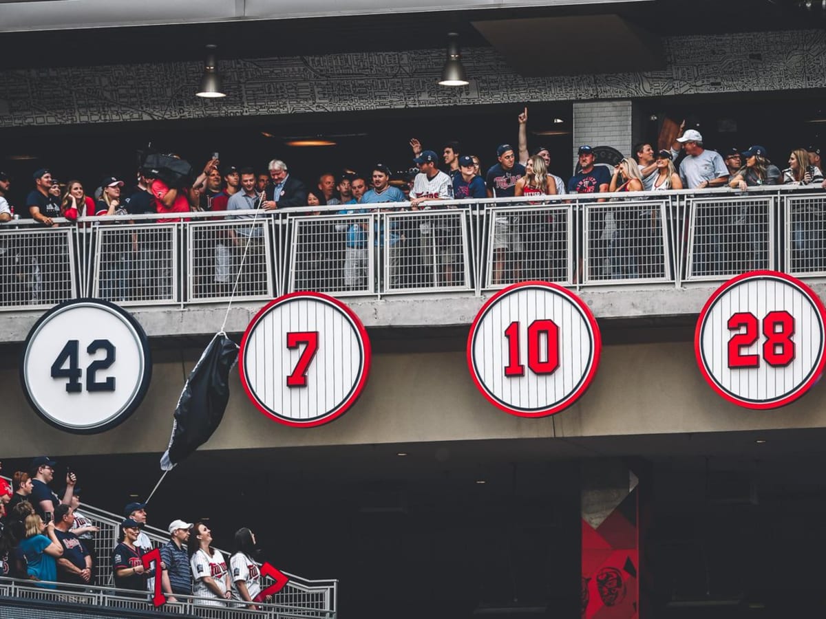 Watch the Joe Mauer number retirement ceremony here - Twinkie Town