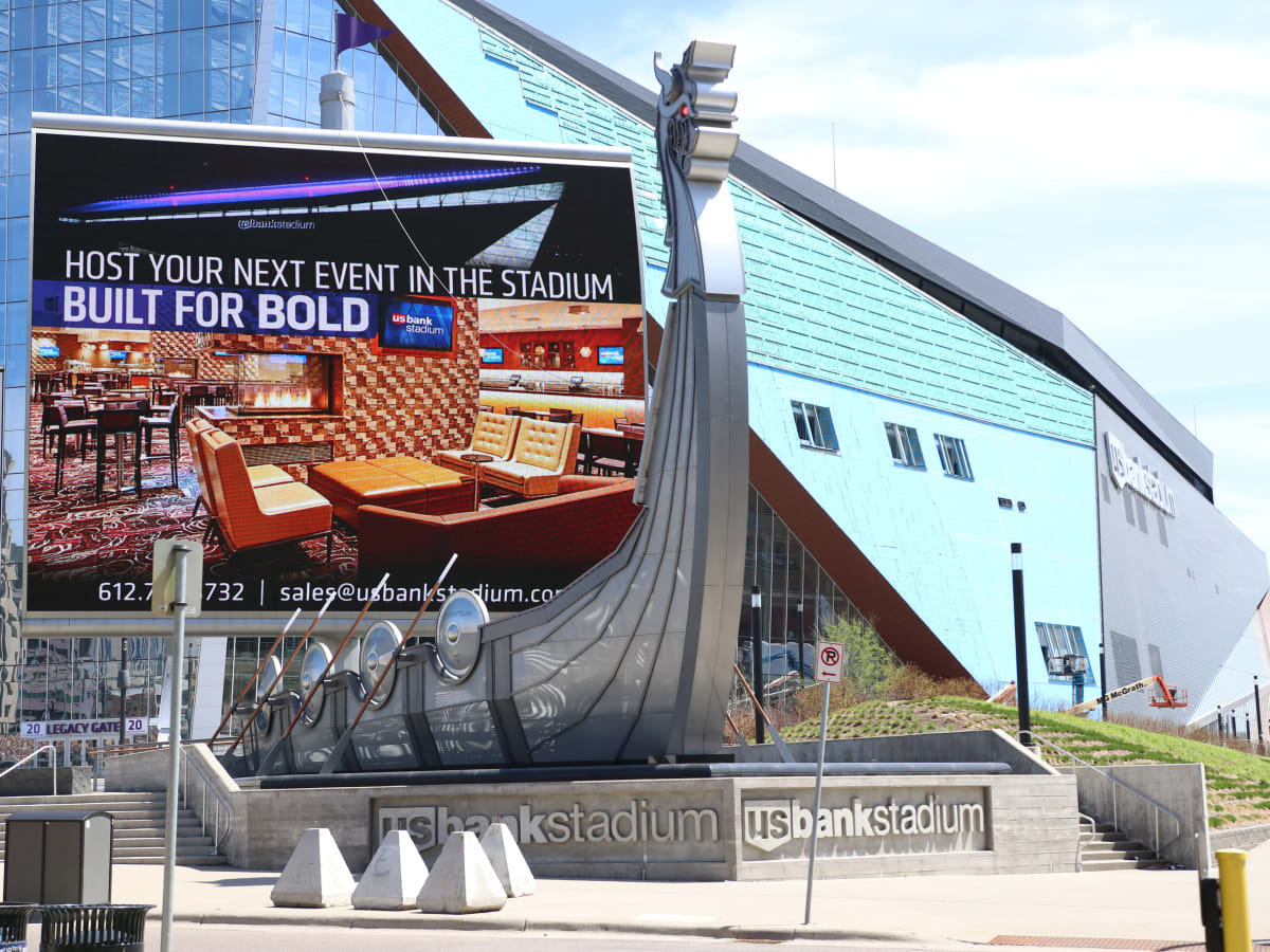 Vikings enjoy first practice in U.S. Bank Stadium - The Dickinson Press