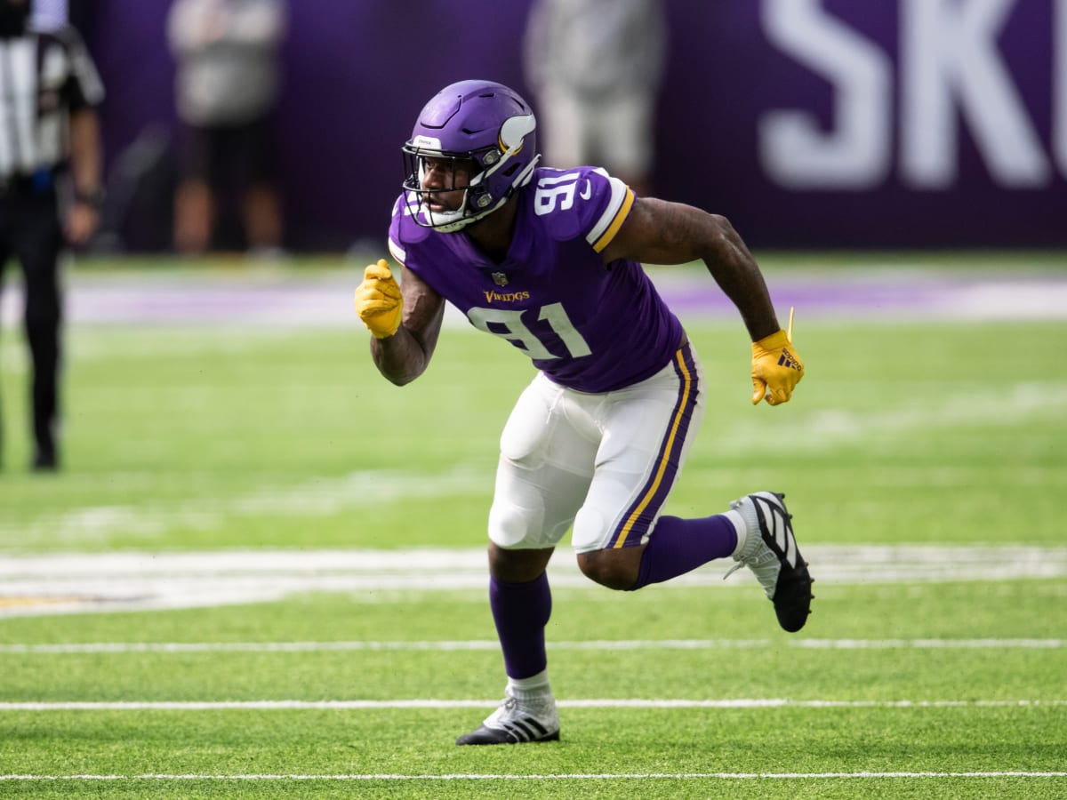 Bears Waive Former Vikings DE After Signing Yannick Ngakoue