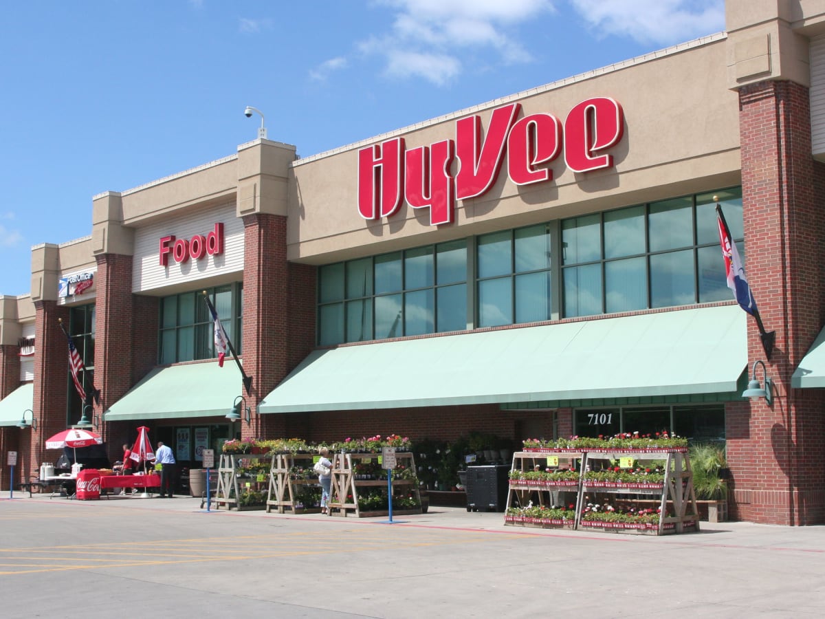 24 Minnesota Hy-vee Stores Now Offer Free Covid-19 Testing - Bring Me The News