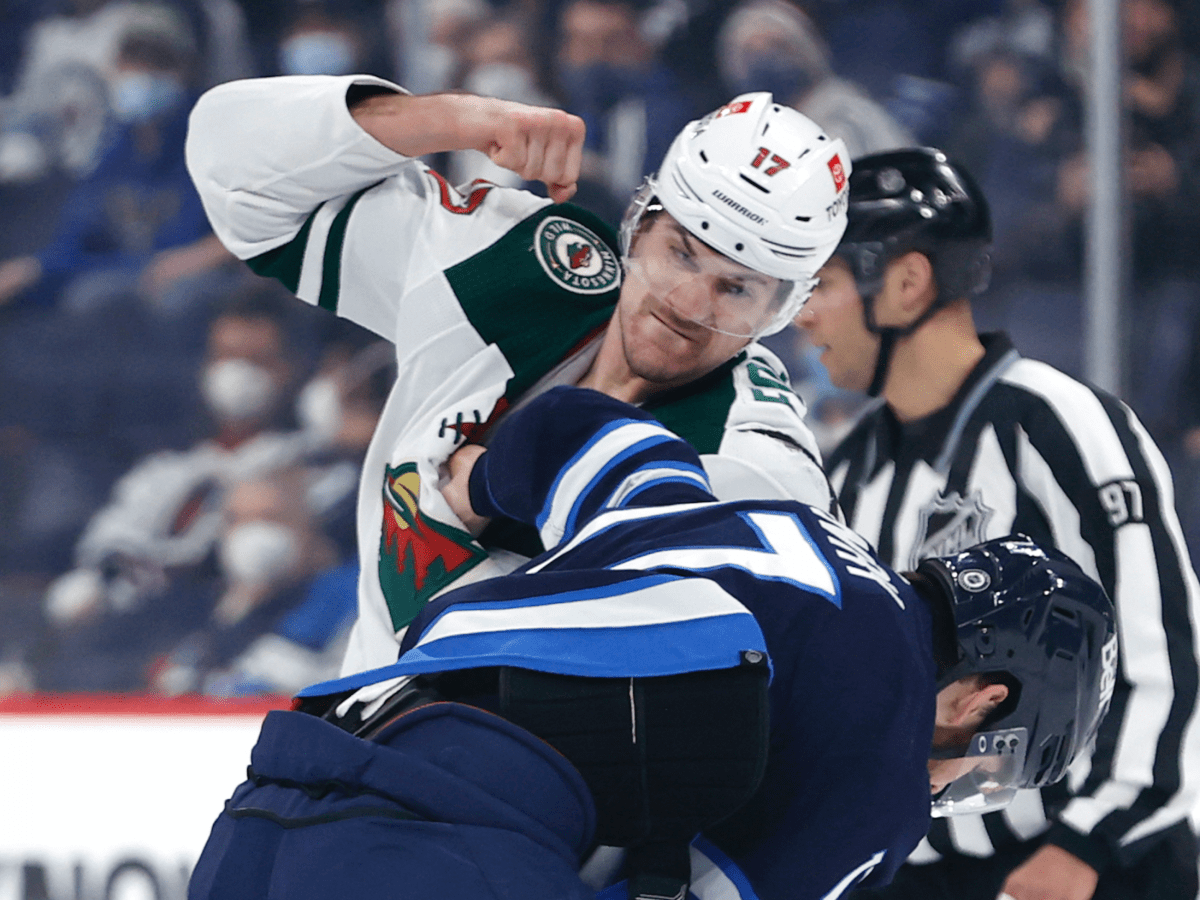 Marcus Foligno throws hands, scores game-winning goal in Wild's opener -  Sports Illustrated Minnesota Sports, News, Analysis, and More