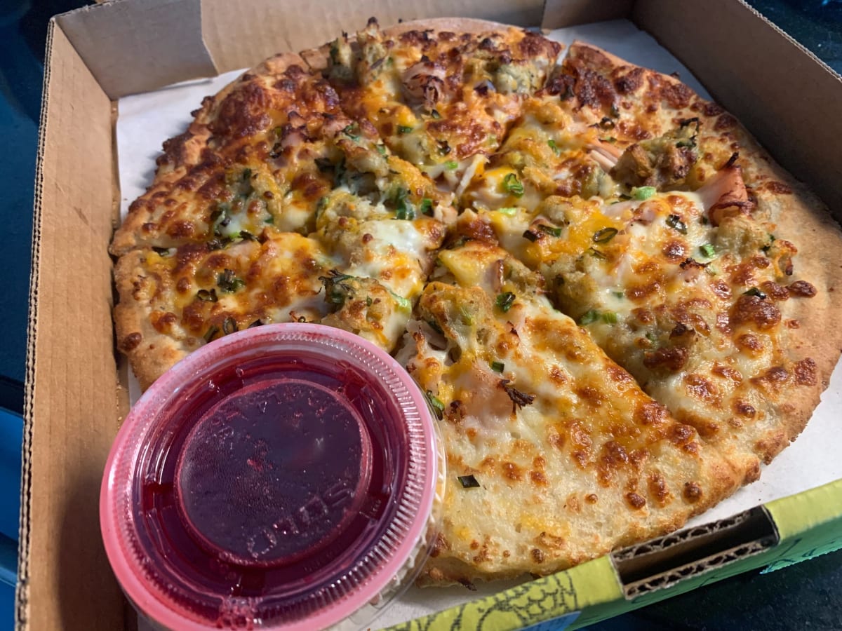 Pizza Luc s Thanksgiving pizza A holiday favorite or an affront