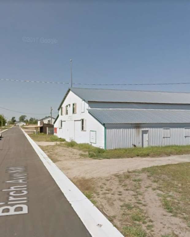 2 teens killed, 2 injured in crash involving camper on Highway 169 in