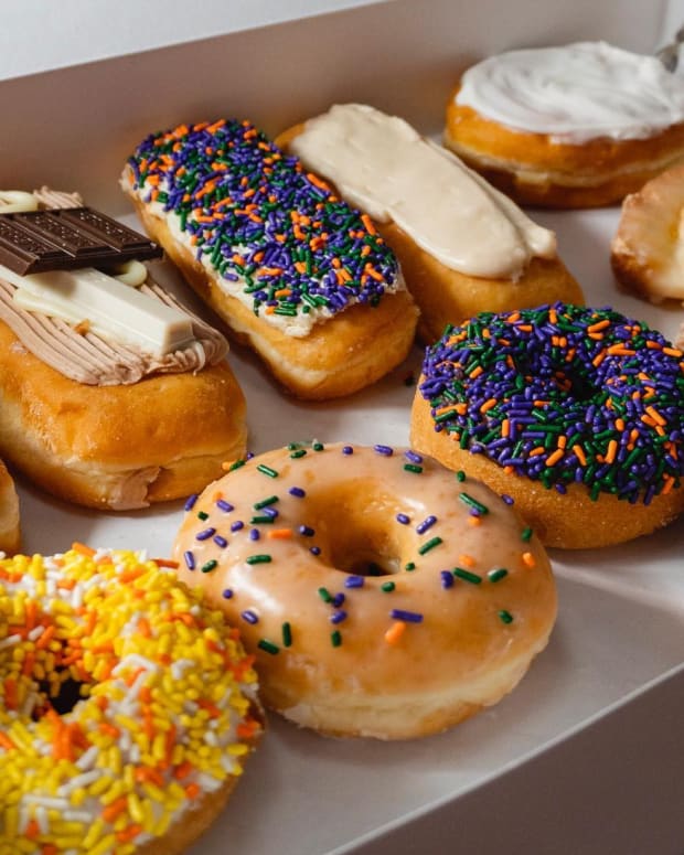 Cardigan Donuts