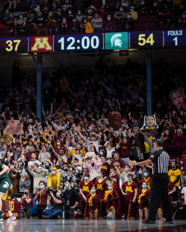 Gophers basketball, Williams Arena, Gopher fans
