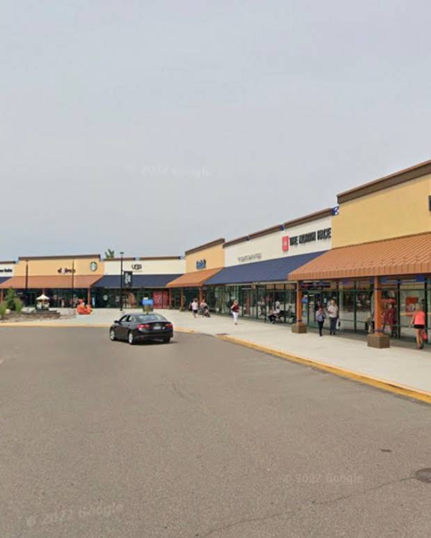 Albertville Premium Outlets