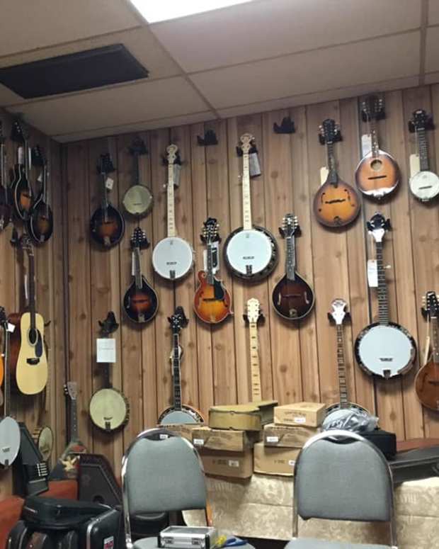 Homestead Pickin' Parlor