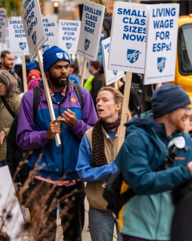 Teachers with the Minneapolis Federation of Educators rally on Oct. 28.