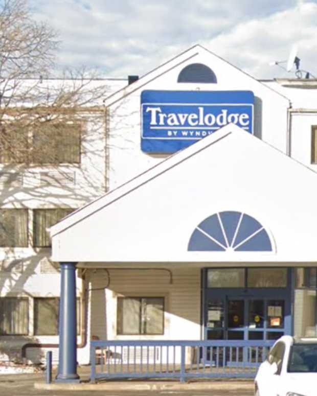 Travelodge by Wyndham in Brooklyn Center