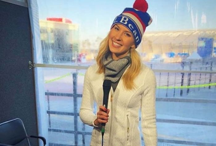 FOX Sports North Introduces New Studio Host Annie Sabo - Bring Me The News