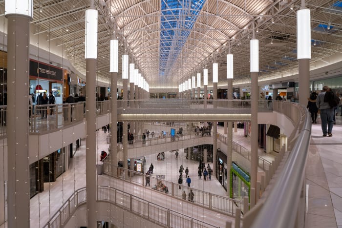 Child seriously injured after being 'thrown' from 3rd floor at Mall of ...