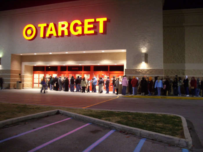 Target to stay closed on Thanksgiving; deals begin in October Bring