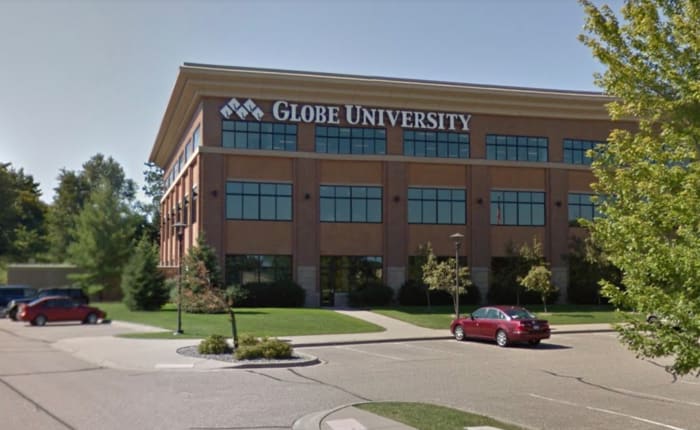 Former Globe University/MN School of Business students win loan