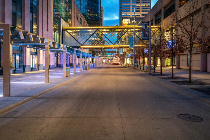 coronavirus, covid-19, shelter-in-place, Nicollet Mall, Minneapolis
