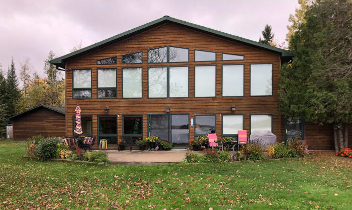 Like many Minnesotans who love the outdoors, Van Clemens' stockbroker, Dennis Felix, had the dream to have a home up north. His approach to stock diversification and knowledge of many industries gave him the wealth to live out that dream. He bought his Lake Vermillion home, located 85 miles north of Duluth, entirely in cash.
