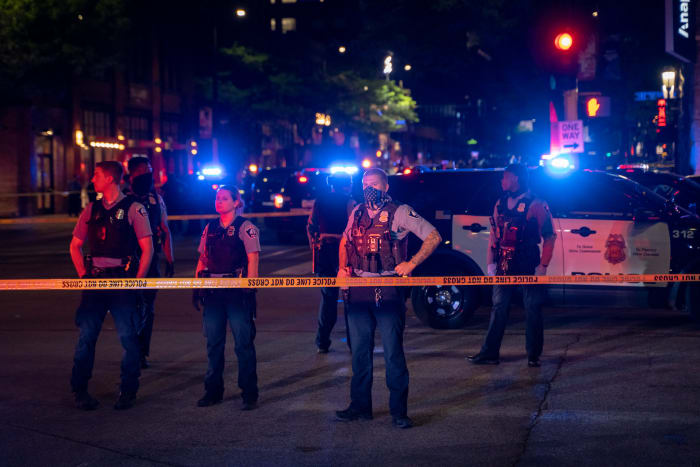 Monarch shooting, Minneapolis police