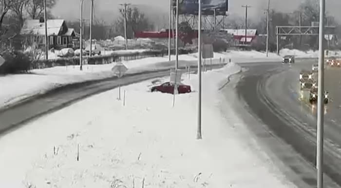 Crashes Across Minnesota After Heavy, Slushy Snow Falls Overnight ...