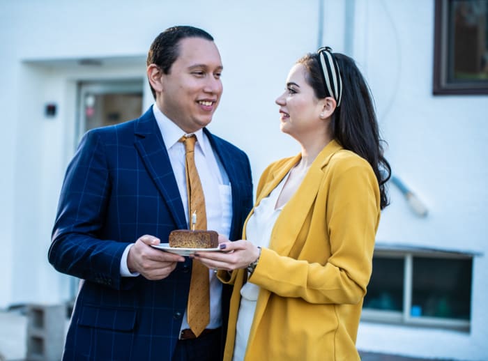 Inti Martínez-Alemán y Ofelia Ponce.  Cortesía de Abogados Café.