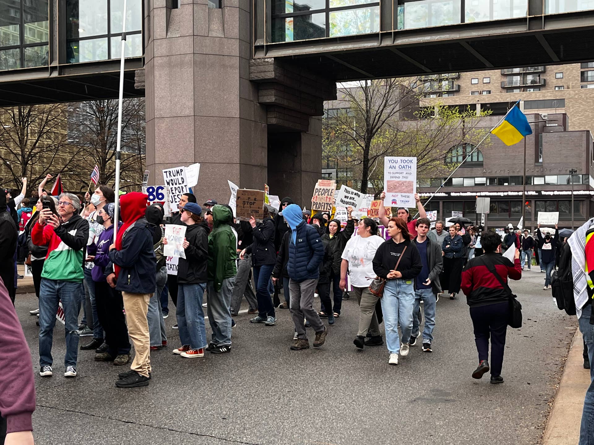 Thousands attend May Day protest for worker, immigrant rights at ...