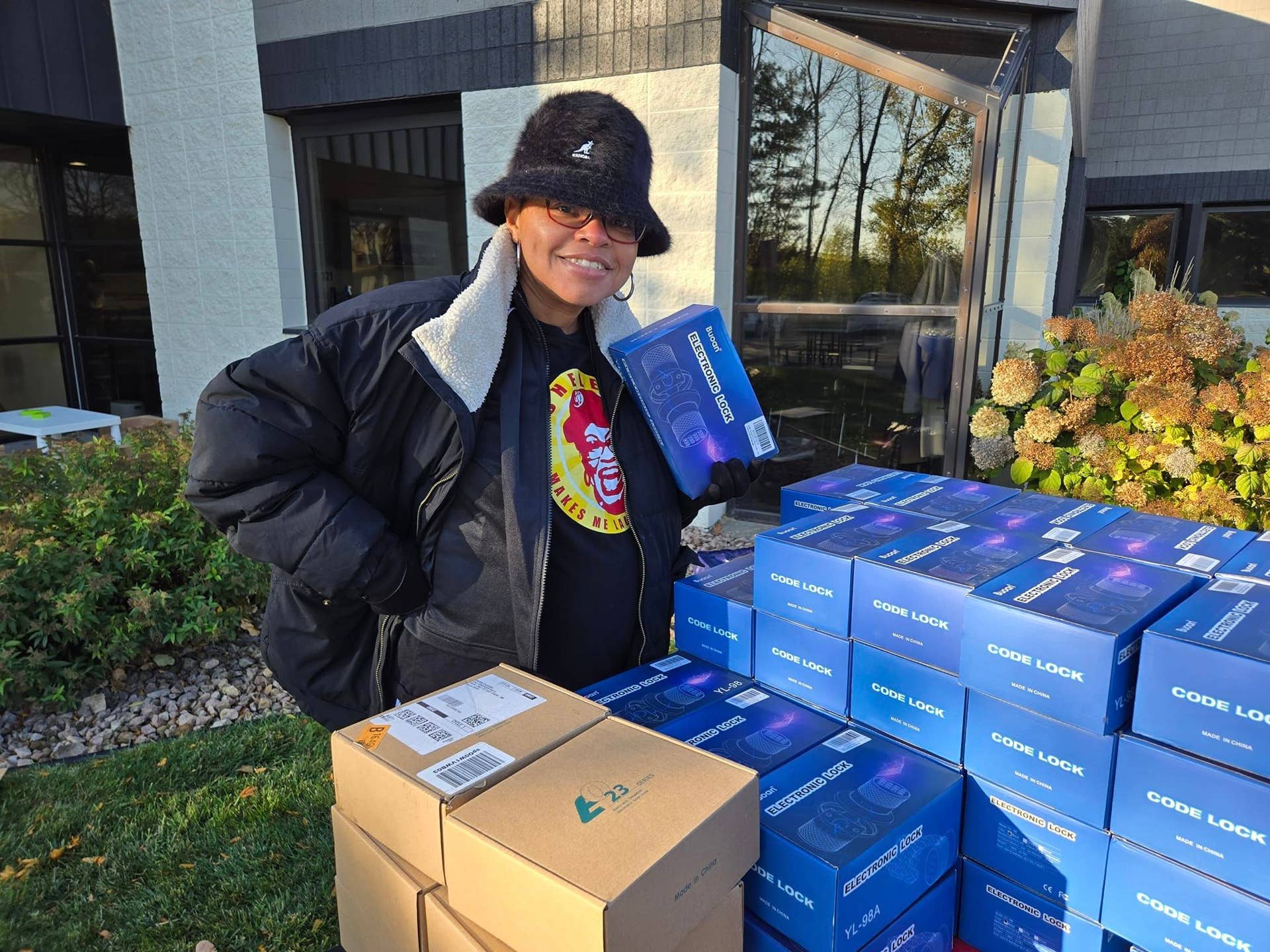 Minnesota mom hosts another lock giveaway following drowning death of