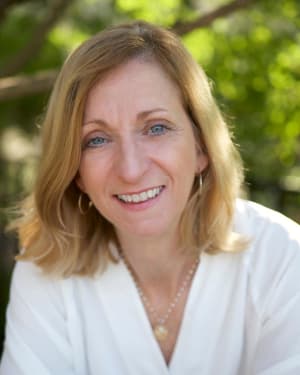 Judy Pletcher is a Member Minneapolis Area Association of Realtors (MAAR) and a Member National Association of Realtors (NAR).