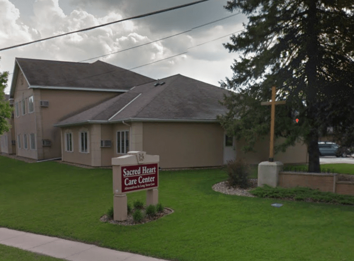 National Guard sent to 2 MN nursing homes dealing with COVID19