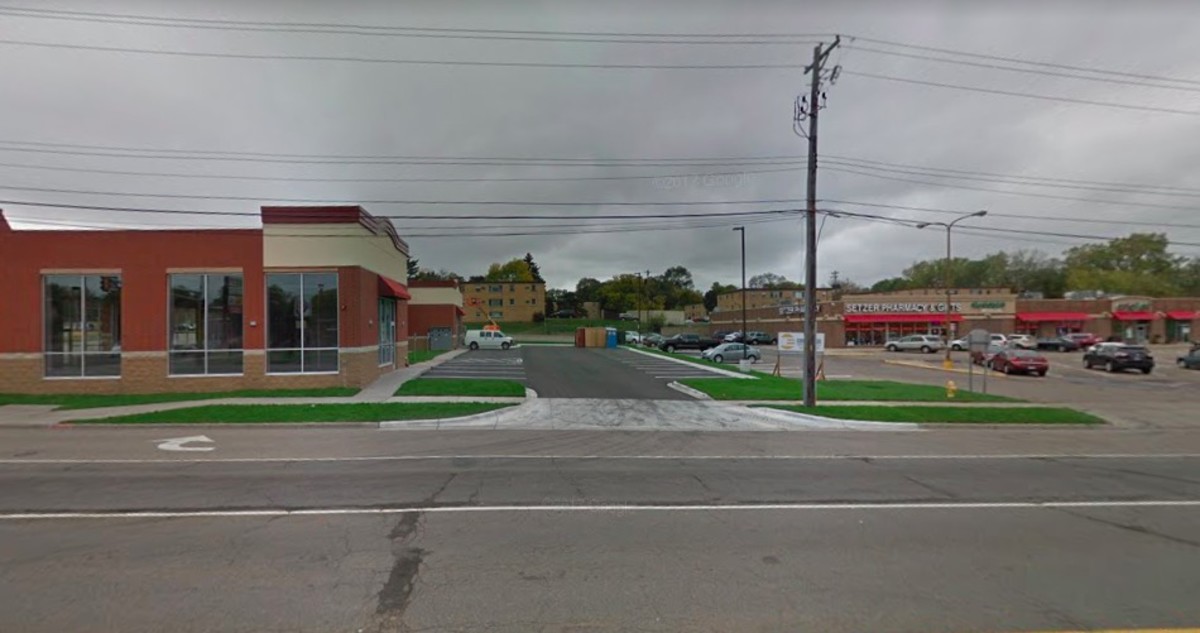 Woman shot man, critically wounding him near Roseville strip mall - Bring Me The News