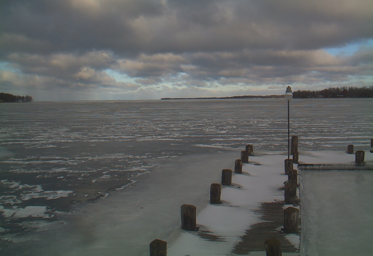 'Very rare' lake-effect snow off Mille Lacs Lake possible Monday - Bring Me The News