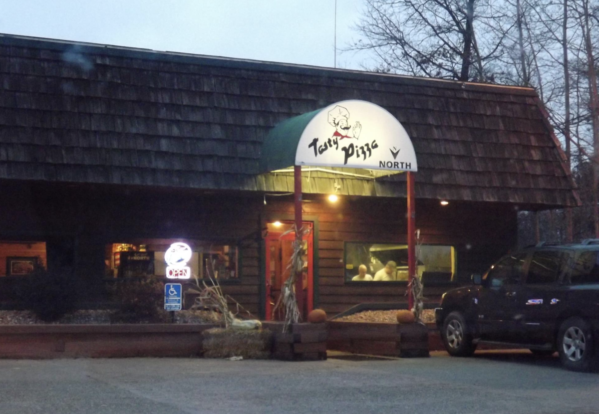 Oven explosion injures 1 at westcentral MN pizza place Bring Me The News