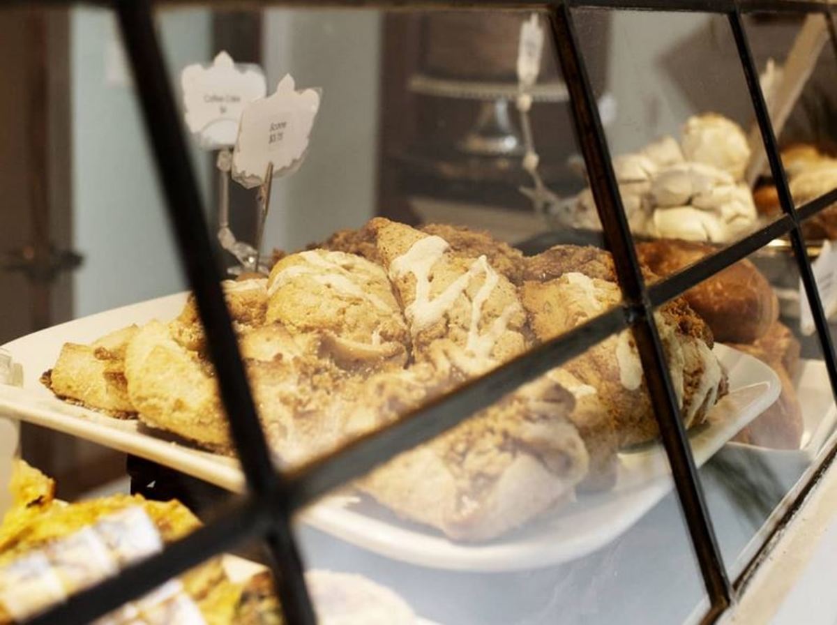 salty-tart-bakery-display-instagram