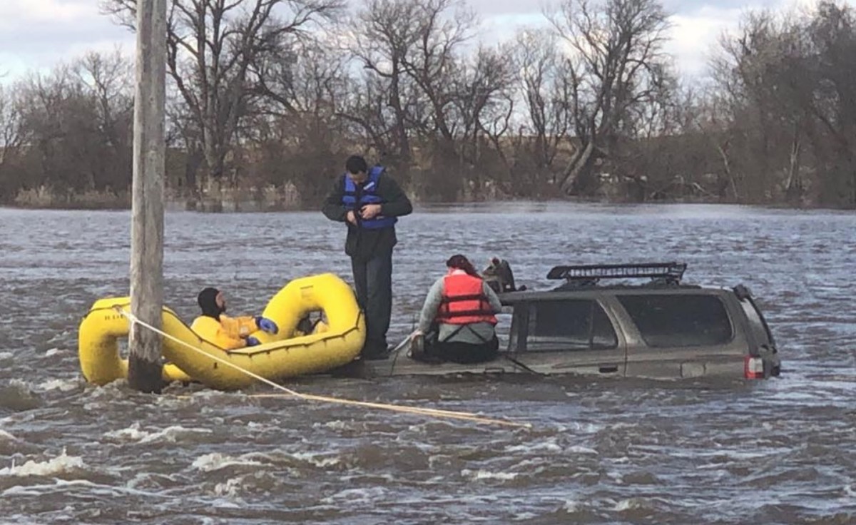 water rescue in Lac qui Parle County