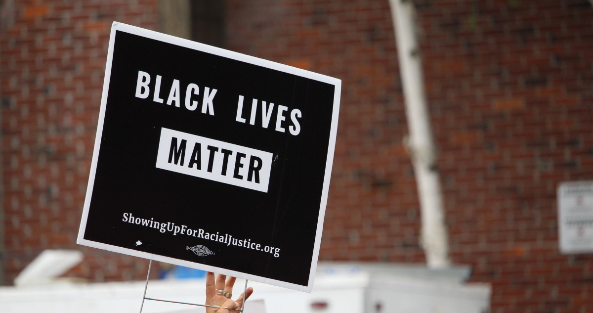 Black Lives Matter/BLM sign