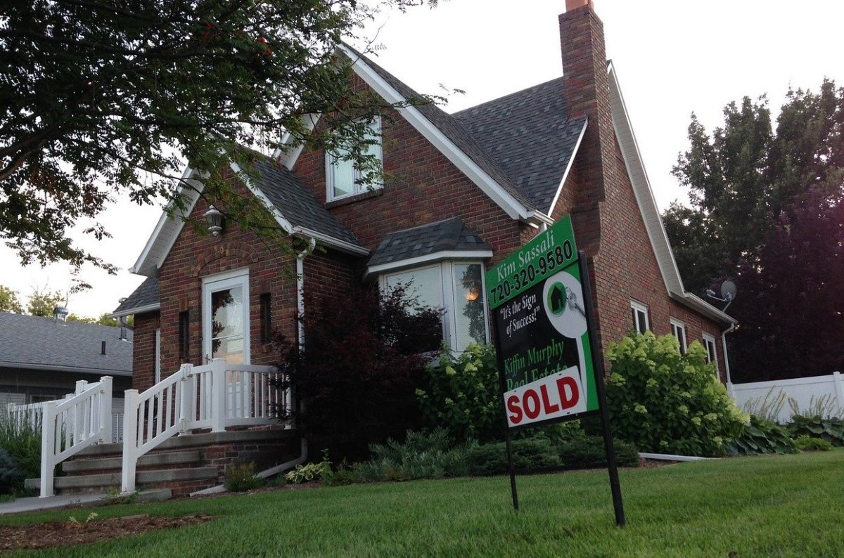 Zillow to start making offers on Twin Cities homes based off its 'Zestimates' Bring Me The News