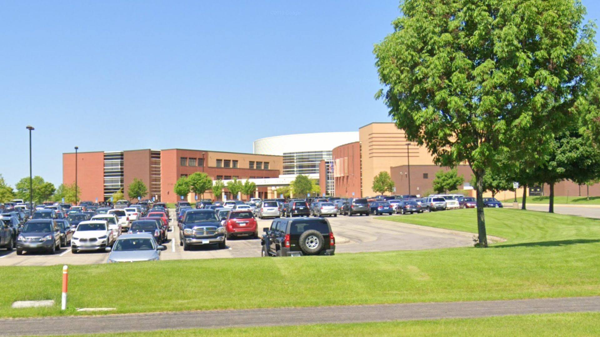 May bomb threat at south metro school traced to Lakeville area kid