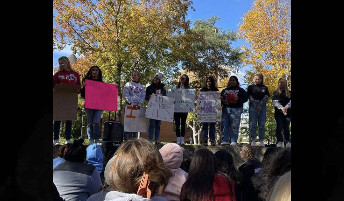 Hundreds of St. Bens students stage sit-in condemning campus 'sex competition' - Vimarsana News