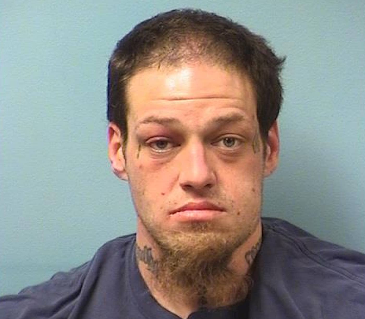 Man who stabbed woman during meth-fueled standoff gets 23 months - Vimarsana News