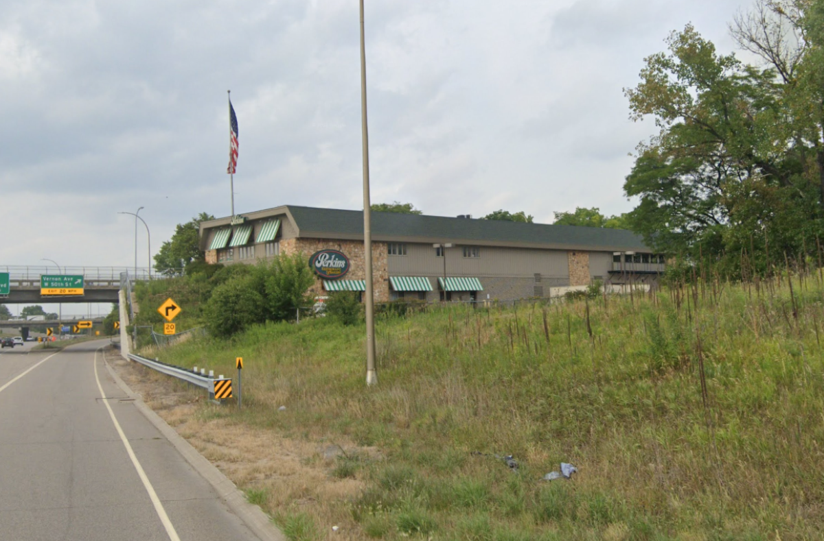 Edina approves plan that would shutter Perkins Restaurant, replace it
