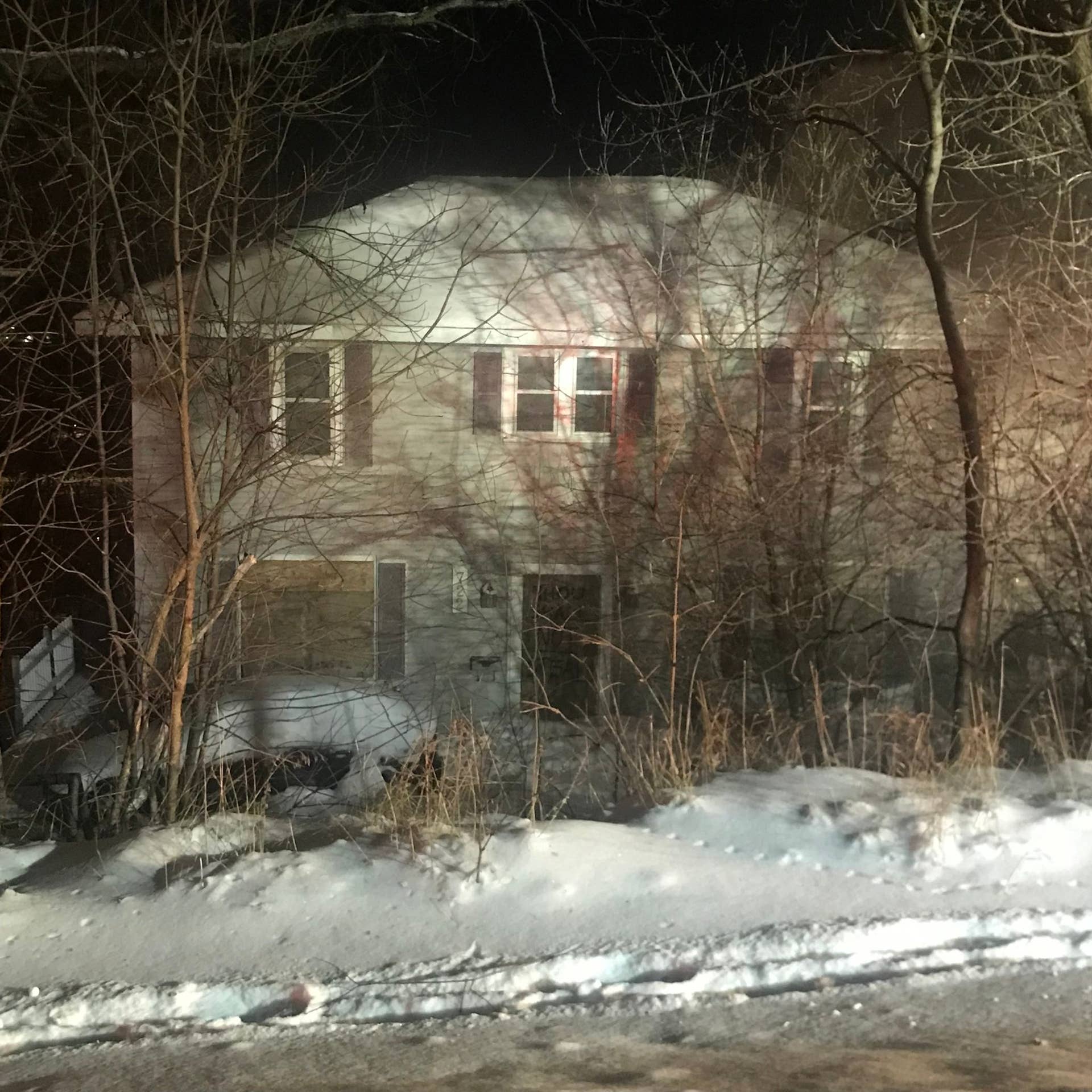 Squatters were camping at condemned Duluth home prior to Tuesday morning fire - Vimarsana News