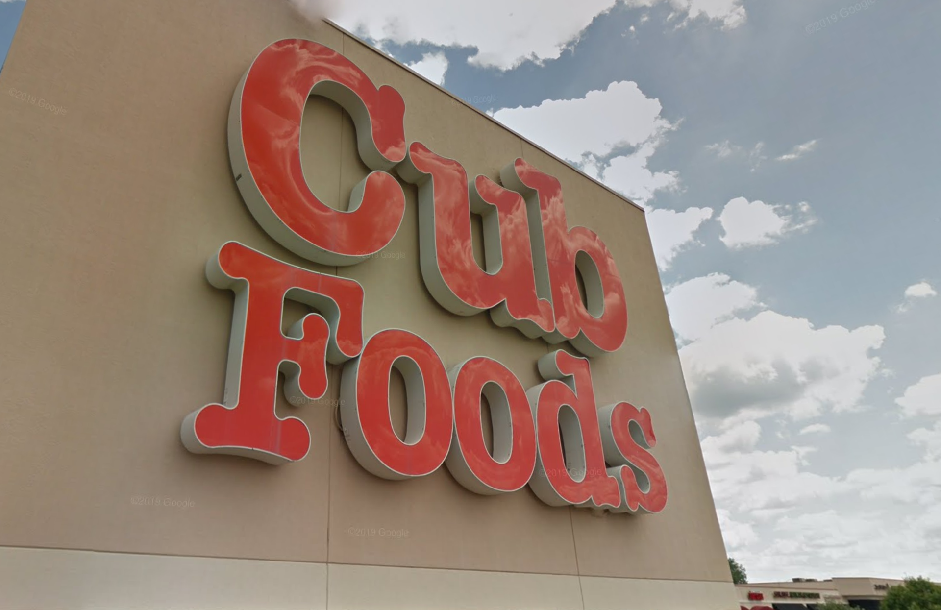 Workers plan picket at Cub Foods a week after threatening a strike ...