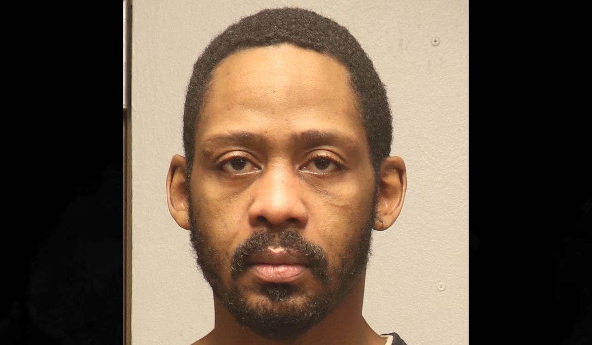 Charges: Duluth man stabbed pregnant girlfriend more than 12 times - Vimarsana News
