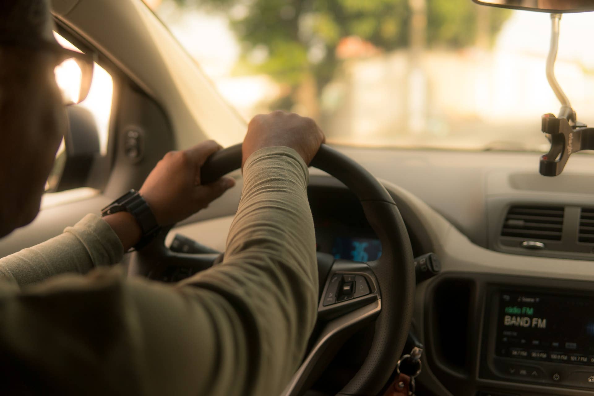 6 ways to use less gas and save money — even while driving - Vimarsana News